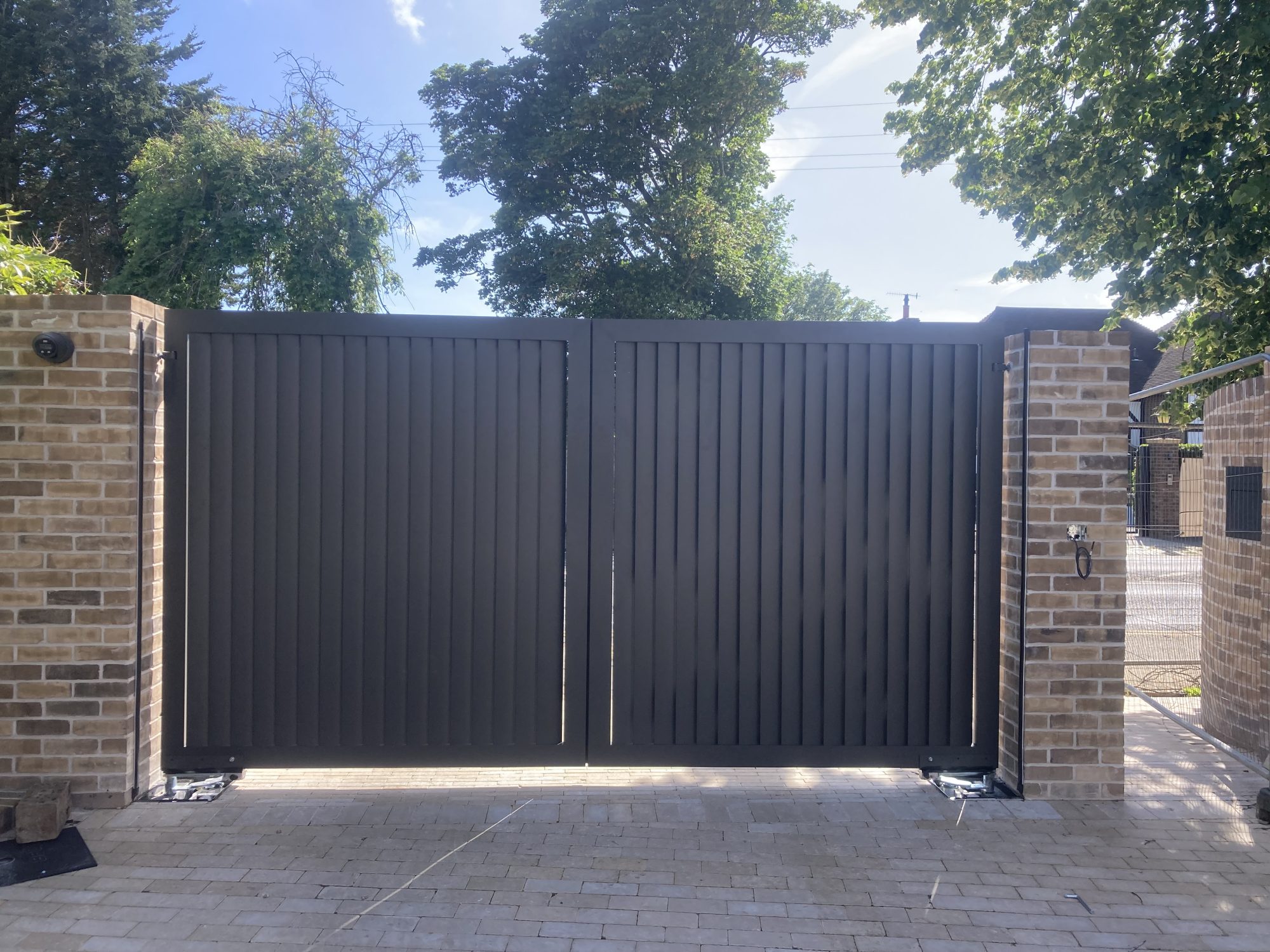 Slatted double driveway gates, Cuckfield